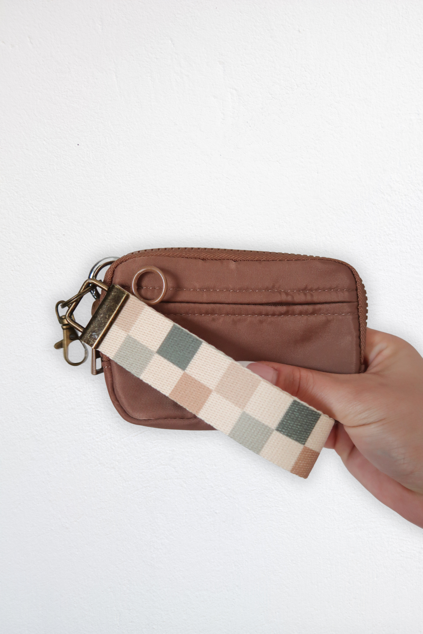Keychain Wallet with Wrist Lanyard, Compact Card Holder Keyring, Stylish Wallet Keychain for Essentials