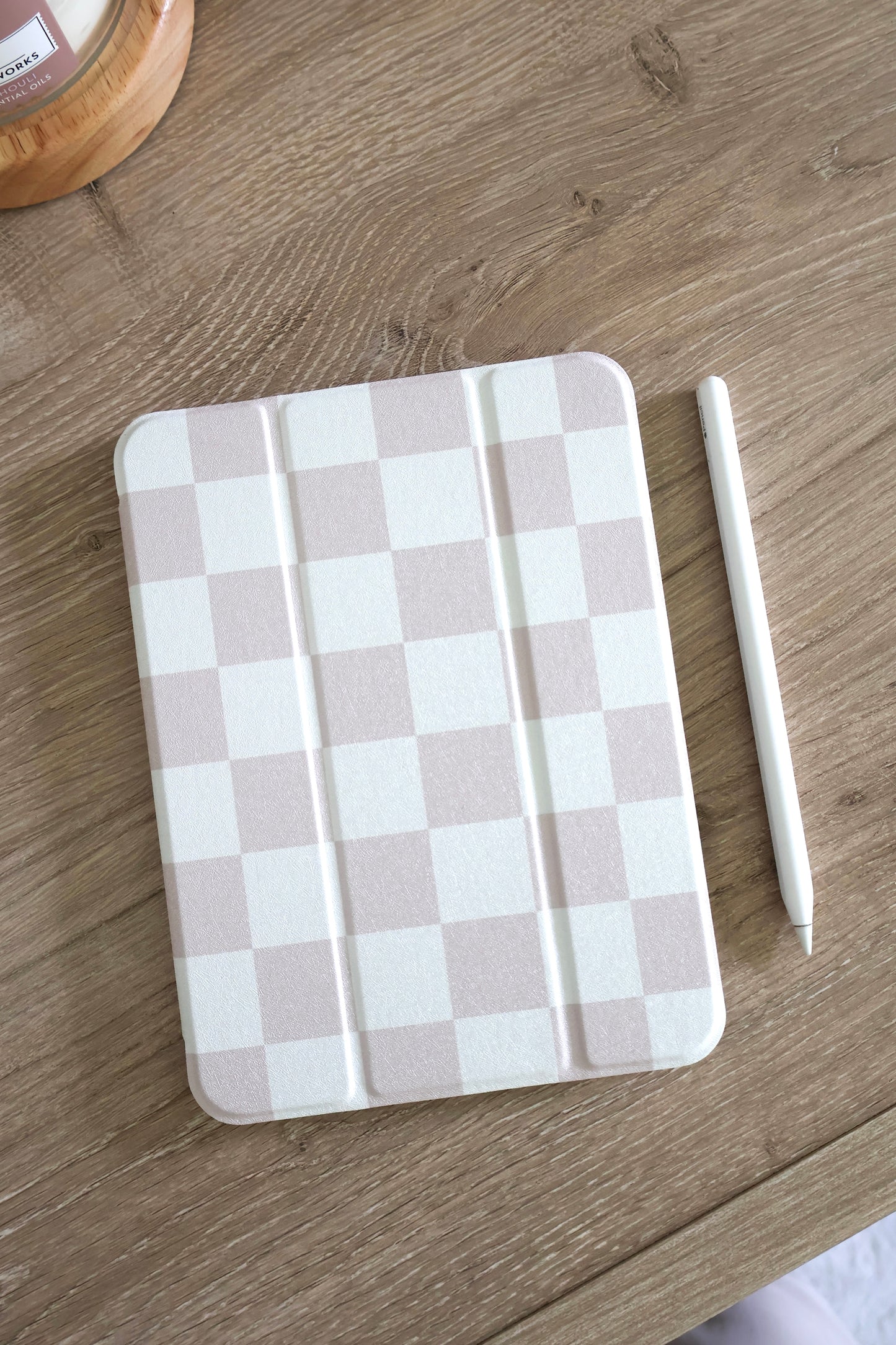 Slim Protective iPad Mini Case: Fits iPad Mini 6th & 7th Gen, with Pencil Holder, Clear Back Trifold Cover and Magnetic Stand