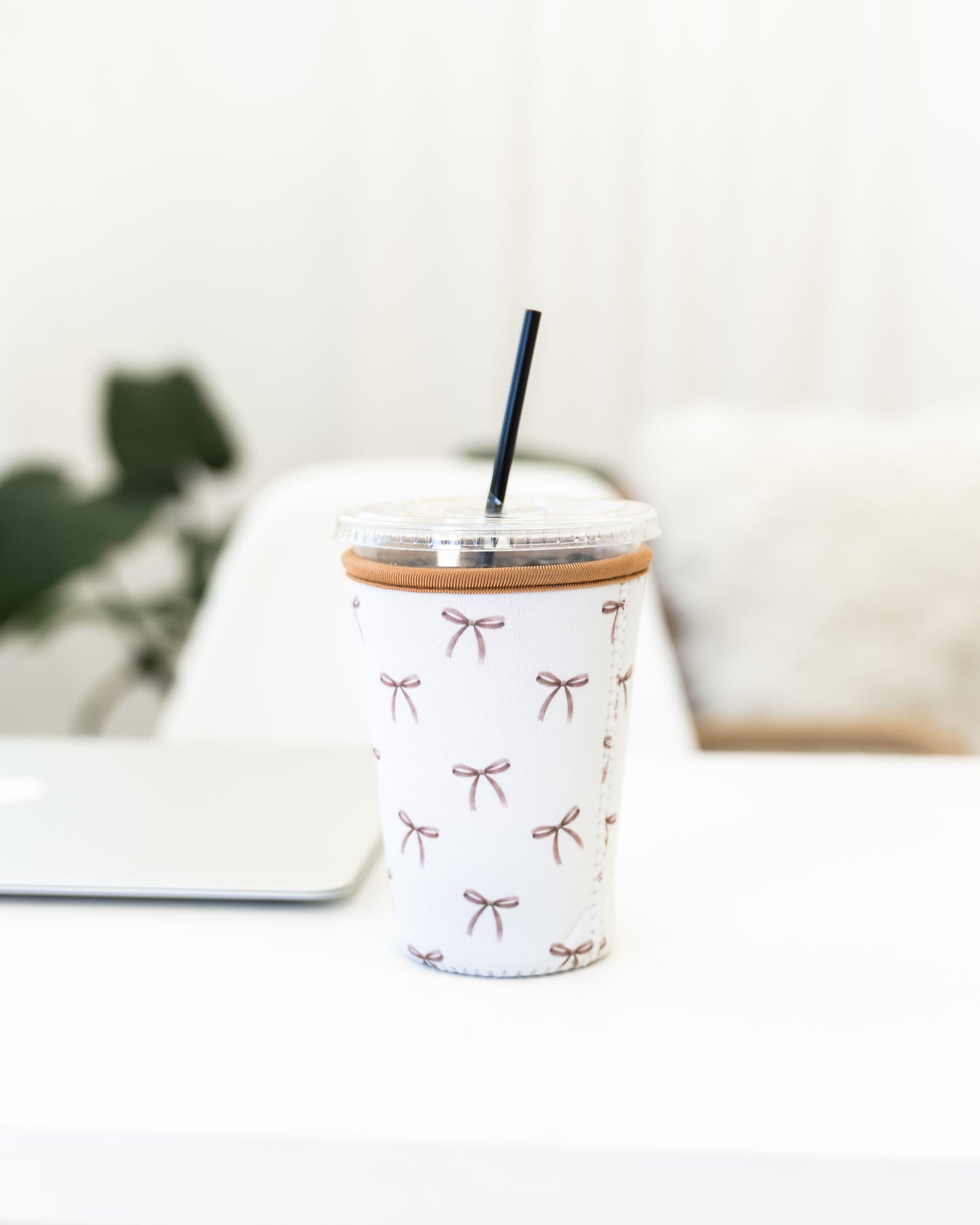 Iced Coffee Drink Sleeve, Flower Beverage Cup Sleeve,