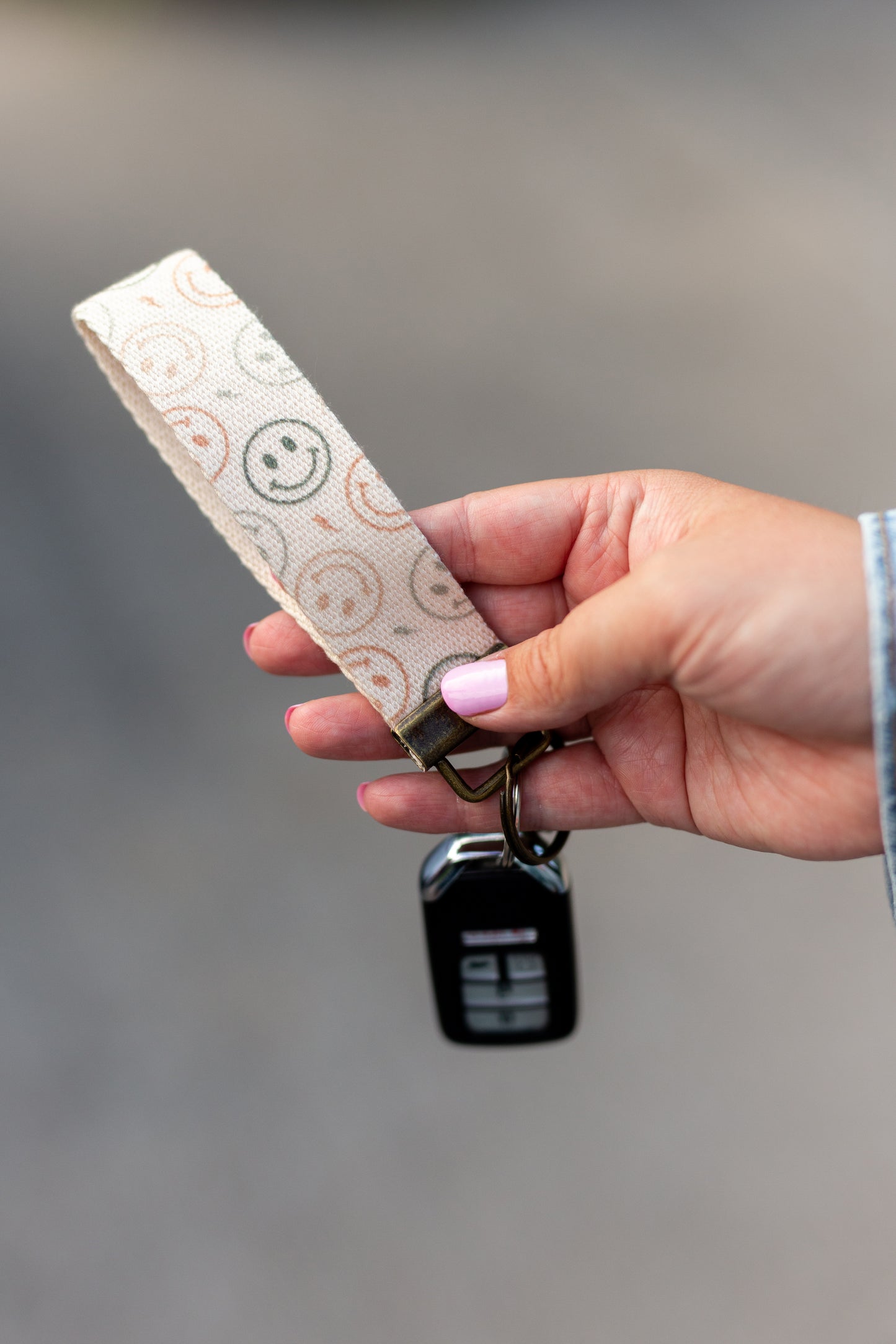 Summer Canvas Wrist Keychain Lanyard, Custom Lanyard, Key Fob Wristlet, Car Key Holder, Cute Keychain, Preppy Bow Boho Smiley Keychain Lanyard