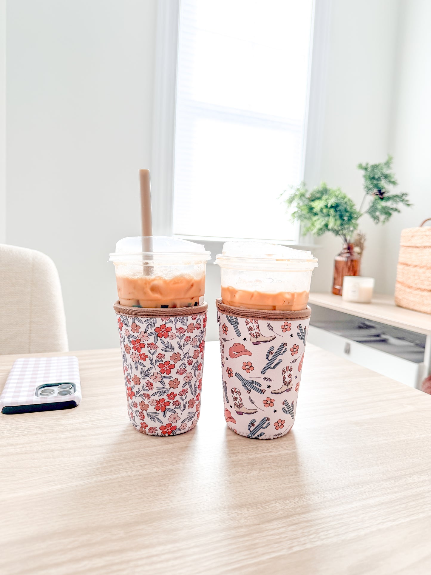 Iced Coffee Drink Sleeve, Flower Beverage Cup Sleeve,
