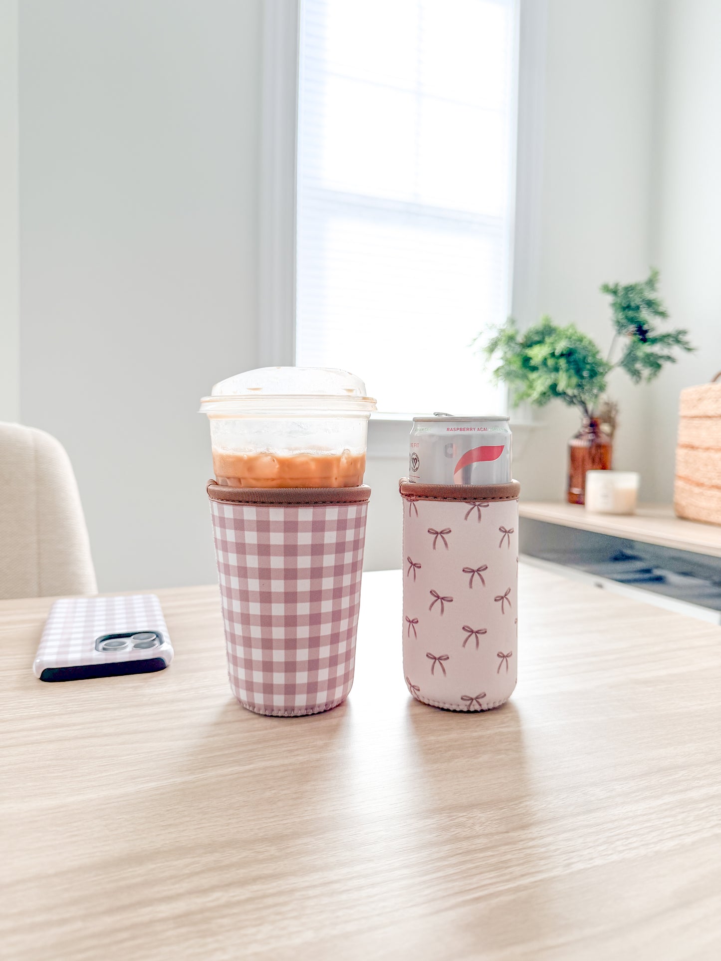 Iced Coffee Drink Sleeve, Flower Beverage Cup Sleeve,