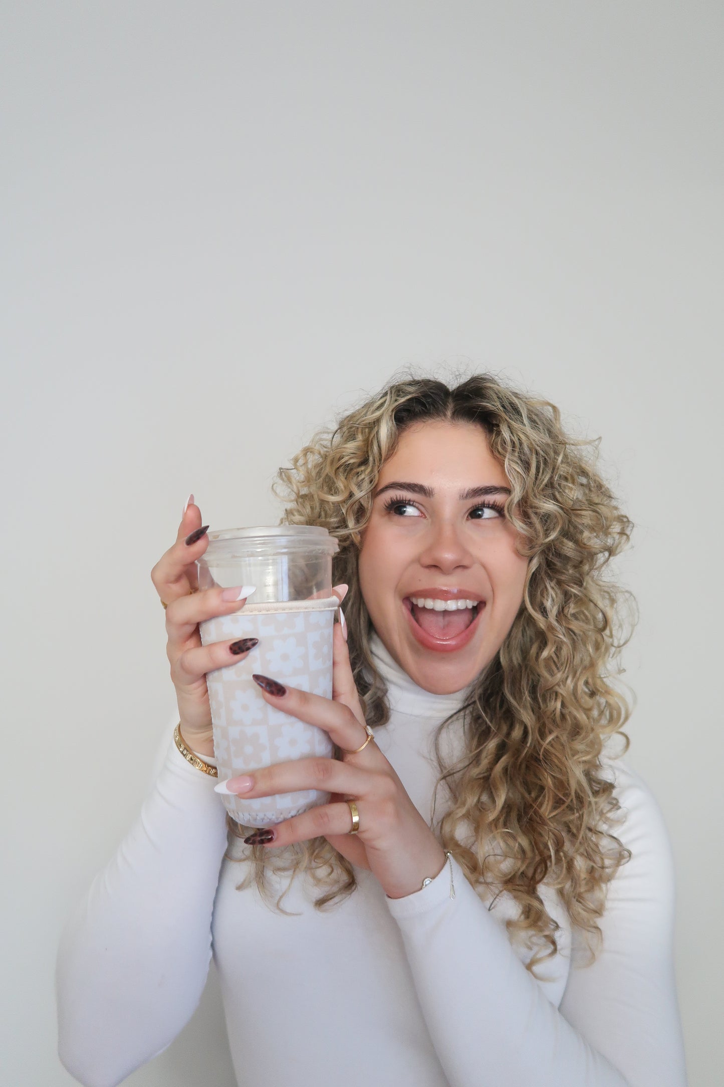 Iced Coffee Drink Sleeve, Flower Beverage Cup Sleeve,