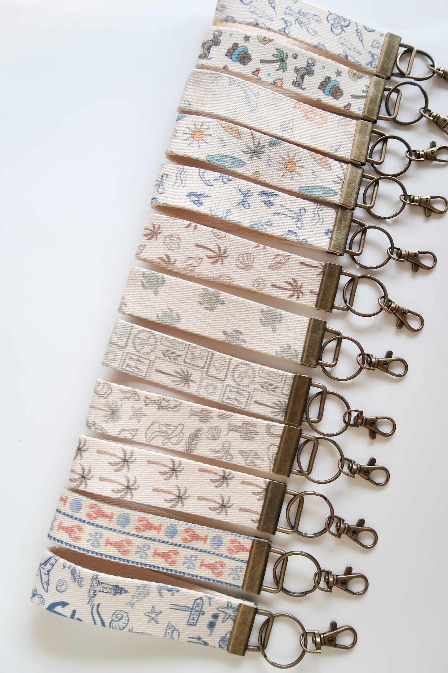 Summer Canvas Wrist Keychain Lanyard, Custom Lanyard, Key Fob Wristlet, Car Key Holder, Cute Keychain, Preppy Bow Boho Smiley Keychain Lanyard