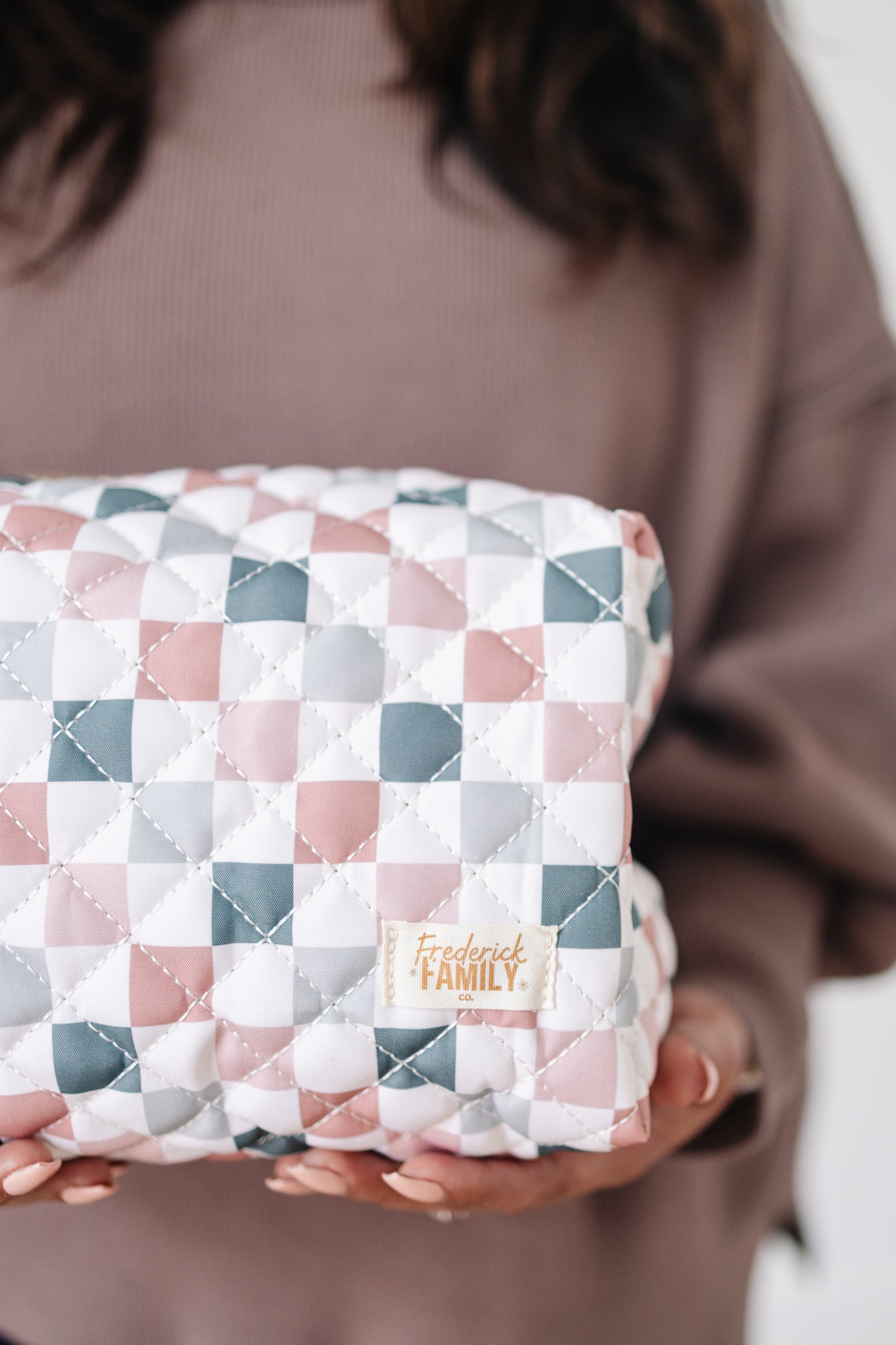 Quilted Makeup Bag for Women | Self Standing Toiletry Organizer Pouch | Large Collapsible Travel Bag | Cute Gift for Her