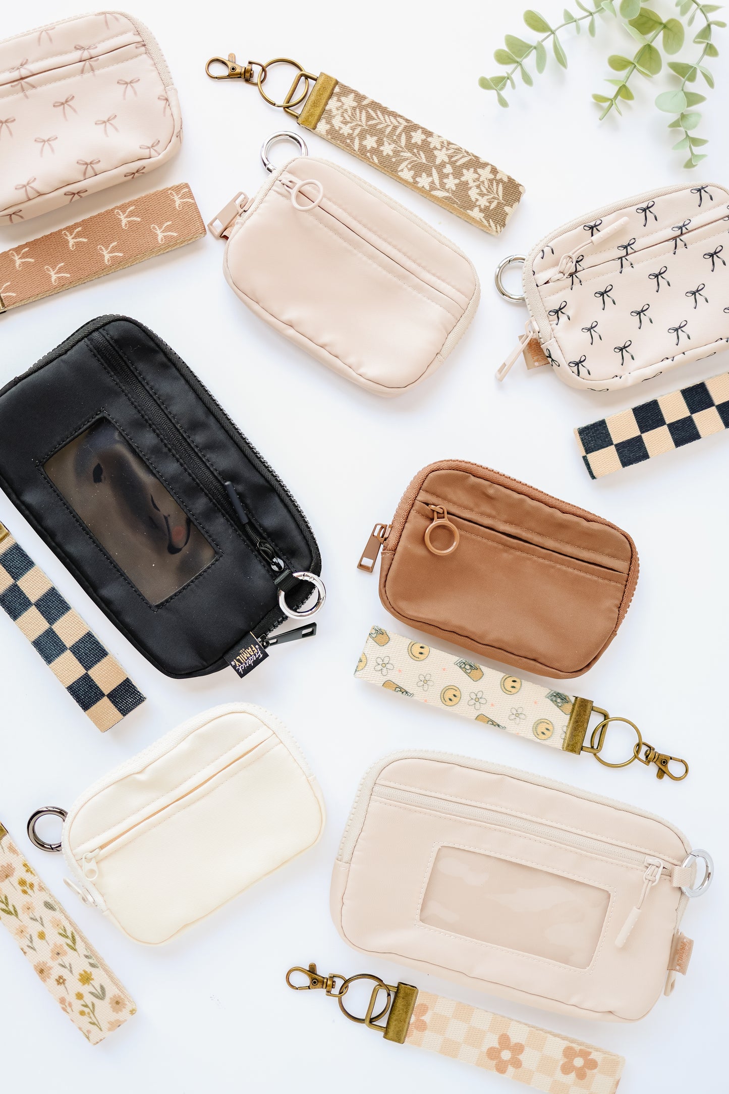 Keychain Wallet with Wrist Lanyard, Compact Card Holder Keyring, Stylish Wallet Keychain for Essentials