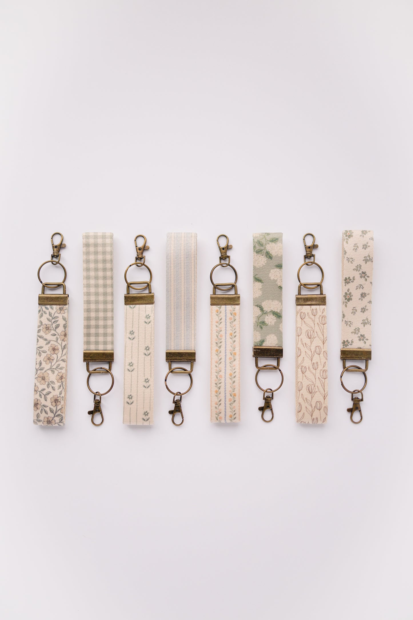 Spring Floral Canvas Wristlet Keychain and Keychain Wallet, Handmade Key Fob Lanyard, Compact Keychain Wallet