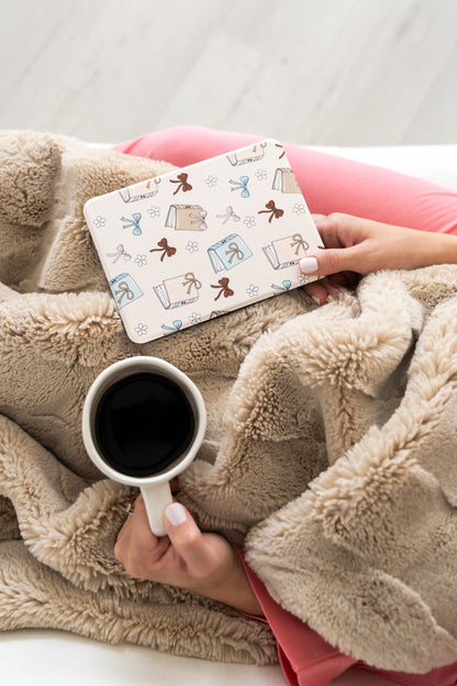 Kindle Case Clear & Printed Back with Hand Strap – Transparent Protective E-Reader Cover, Slim Lightweight Kindle Case