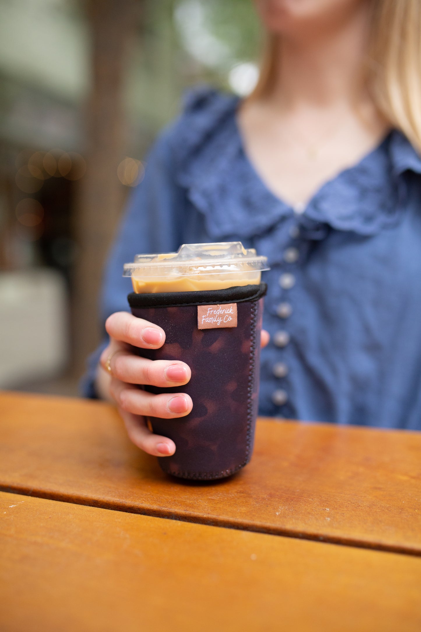 Iced Coffee Sleeve, Cute Reusable  Cup Holder Drink Sleeve, Coffee Lover Gift, Cold Drink Sleeve for Iced Coffee Cups