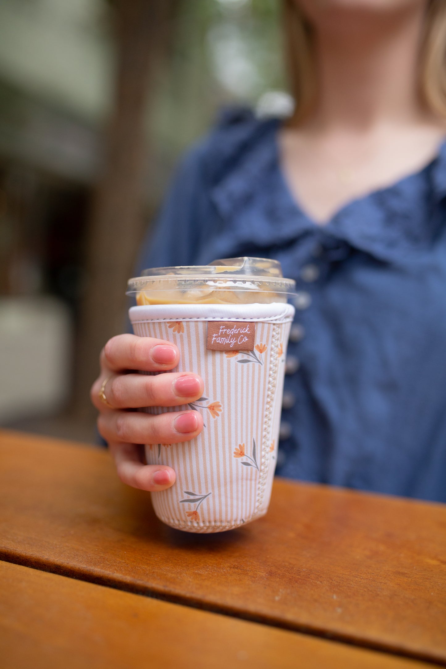 Iced Coffee Sleeve, Cute Reusable  Cup Holder Drink Sleeve, Coffee Lover Gift, Cold Drink Sleeve for Iced Coffee Cups