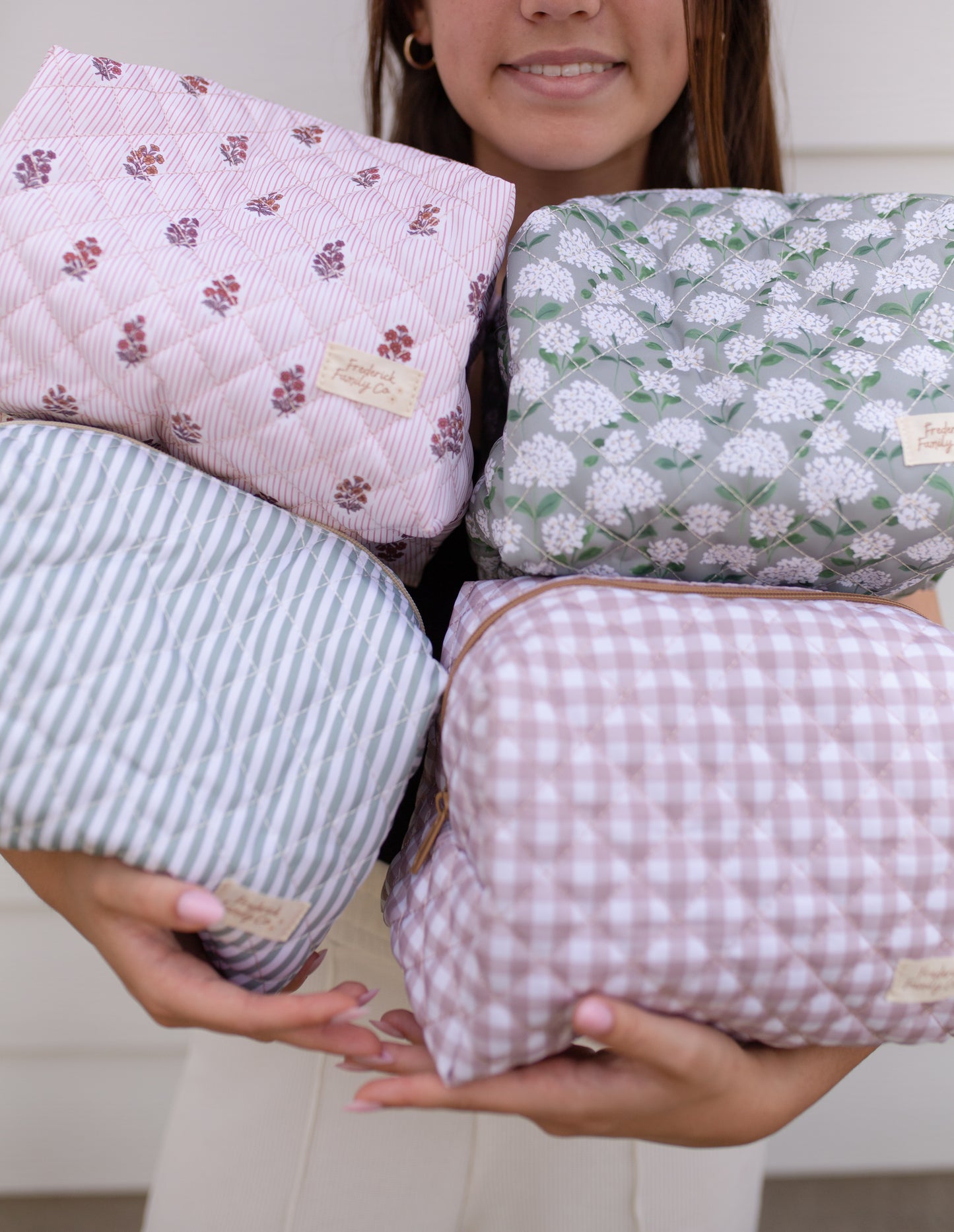 Quilted Makeup Bag for Women | Self Standing Toiletry Organizer Pouch | Large Collapsible Travel Bag | Cute Gift for Her