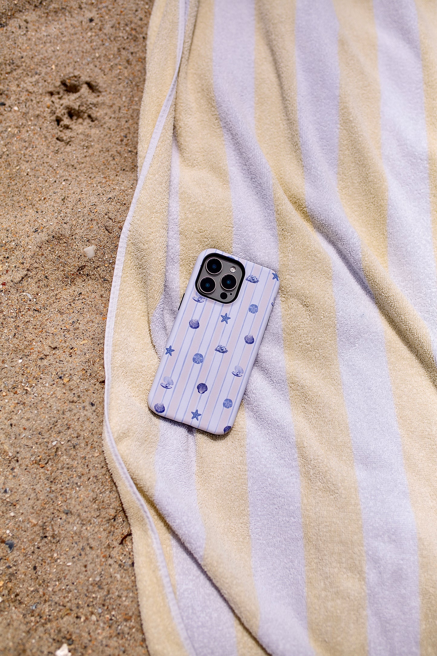 Summer Tough iPhone Case, Dual Layer Protective Phone Cover, MagSafe Compatible,  iPhone 17 - 12