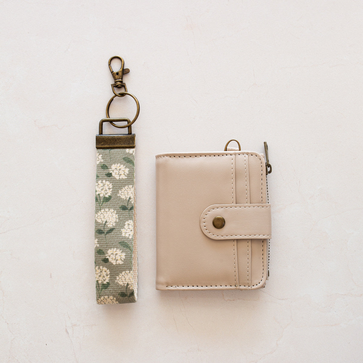 Beige bifold wallet with White Hydrangea wrist lanyard